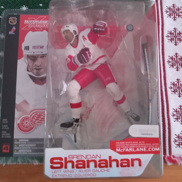McFarlane Toys Brendan Shanahan Series 4 in factory sealed box - Picture 1 of 2